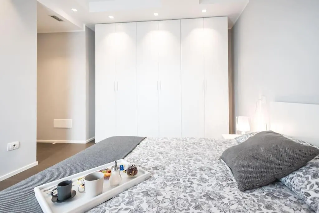 New Roomy Home & Garden Riccione