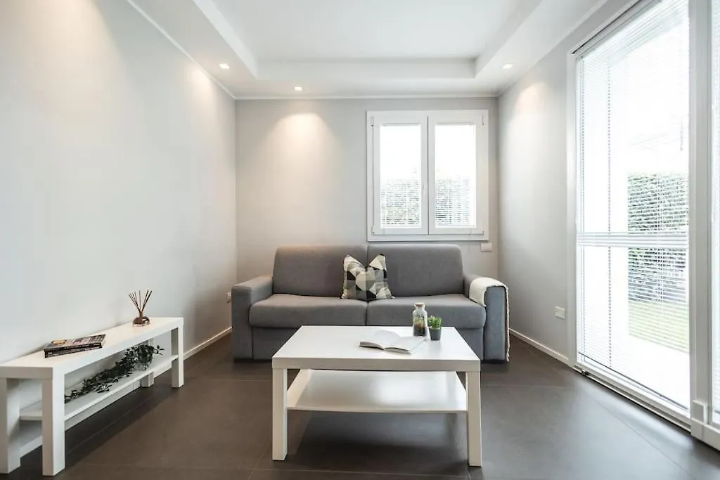 Apartment New Roomy Home & Garden Riccione
